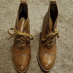 Schuler & Sons booties Alice Cullen